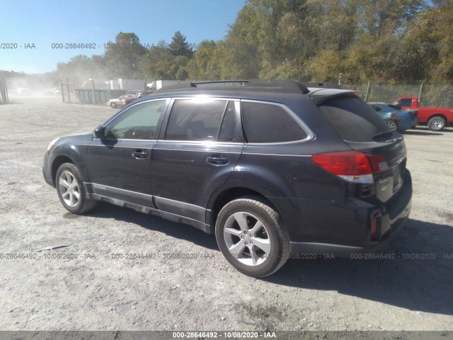 Photo 2 VIN: 4S4BRBCC8D3310932 - SUBARU OUTBACK 