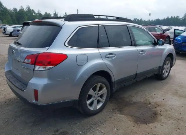 Photo 3 VIN: 4S4BRBCC9D3201296 - SUBARU OUTBACK 