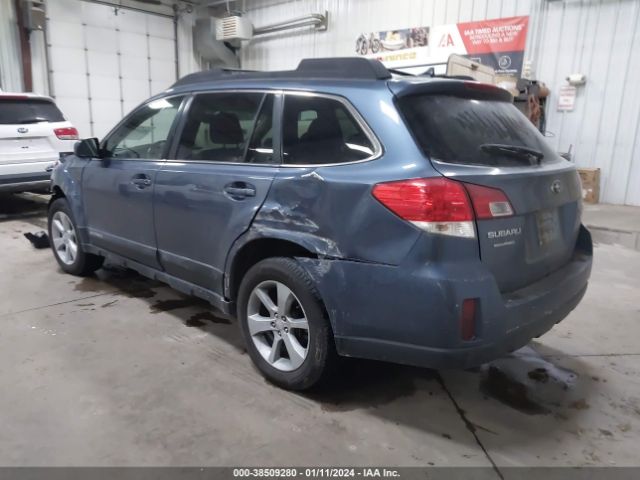 Photo 2 VIN: 4S4BRBCC9E3327837 - SUBARU OUTBACK 