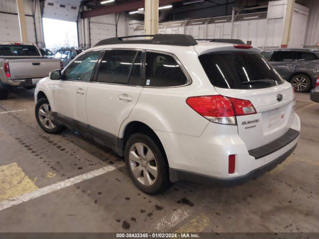 Photo 2 VIN: 4S4BRBCCXB3418210 - SUBARU OUTBACK 