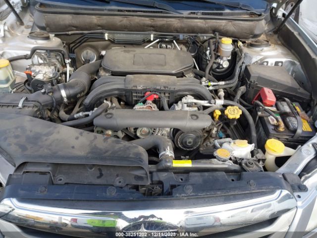 Photo 9 VIN: 4S4BRBCCXC3254281 - SUBARU OUTBACK 