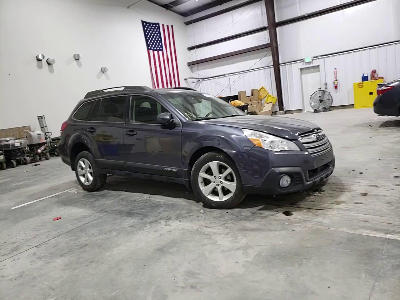 Photo 10 VIN: 4S4BRBDC2E3270203 - SUBARU OUTBACK 