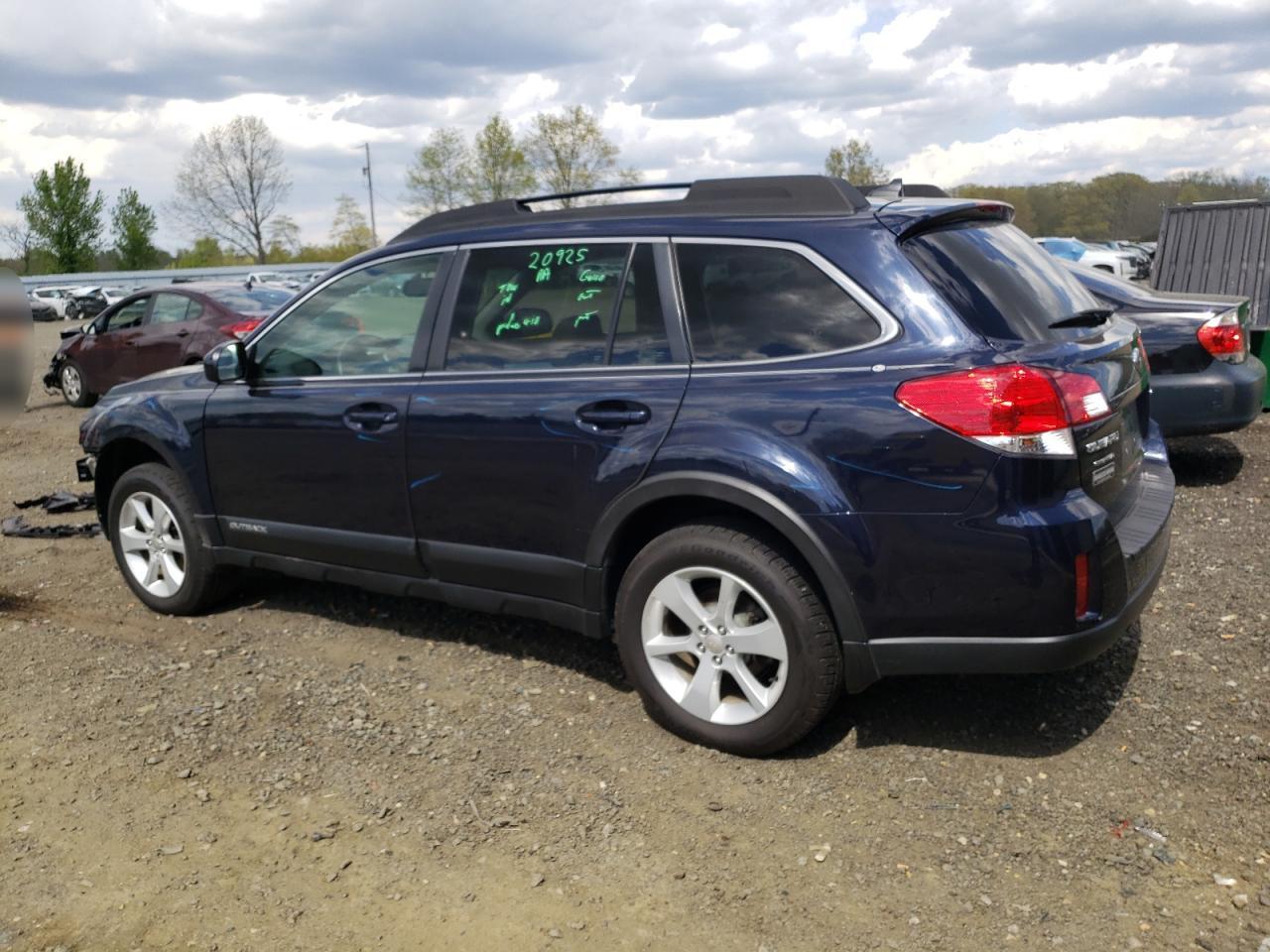 Photo 1 VIN: 4S4BRBDC4E3267724 - SUBARU OUTBACK 