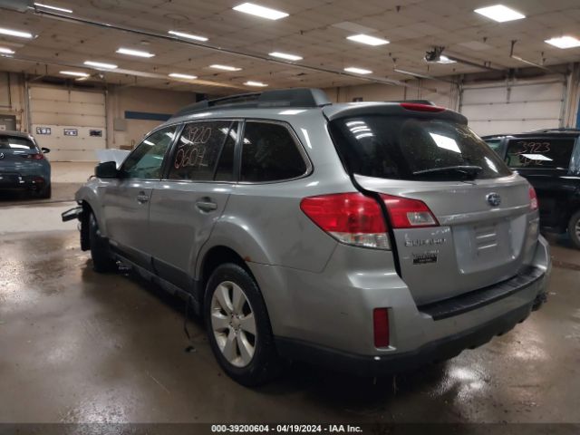 Photo 2 VIN: 4S4BRBGC1A3365728 - SUBARU OUTBACK 