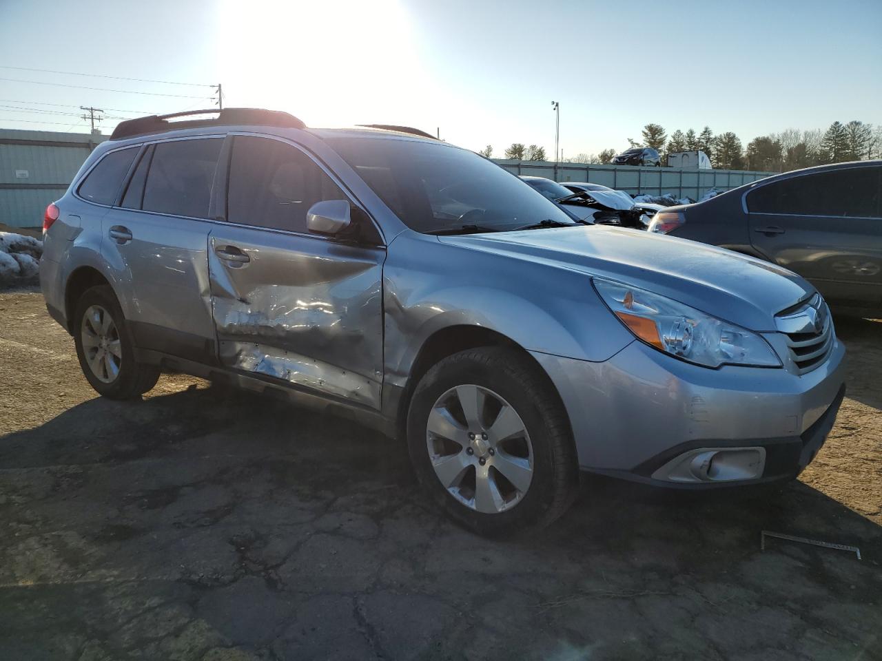 Photo 3 VIN: 4S4BRBGC1C3217761 - SUBARU OUTBACK 