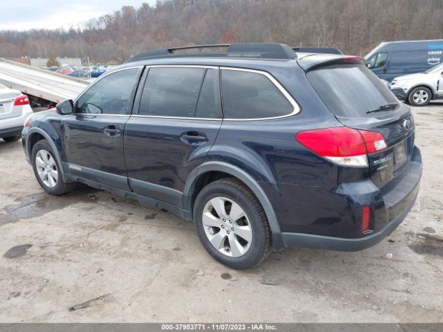 Photo 2 VIN: 4S4BRBGC2C3246010 - SUBARU OUTBACK 