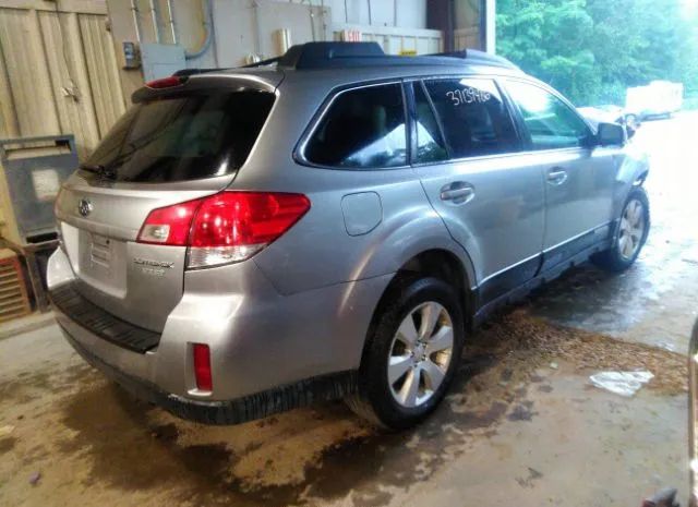 Photo 3 VIN: 4S4BRBGC3A3324808 - SUBARU OUTBACK 