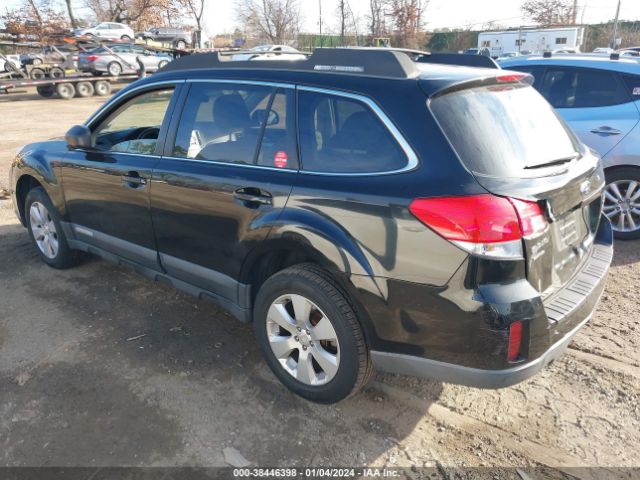 Photo 2 VIN: 4S4BRBGC3A3338112 - SUBARU OUTBACK 