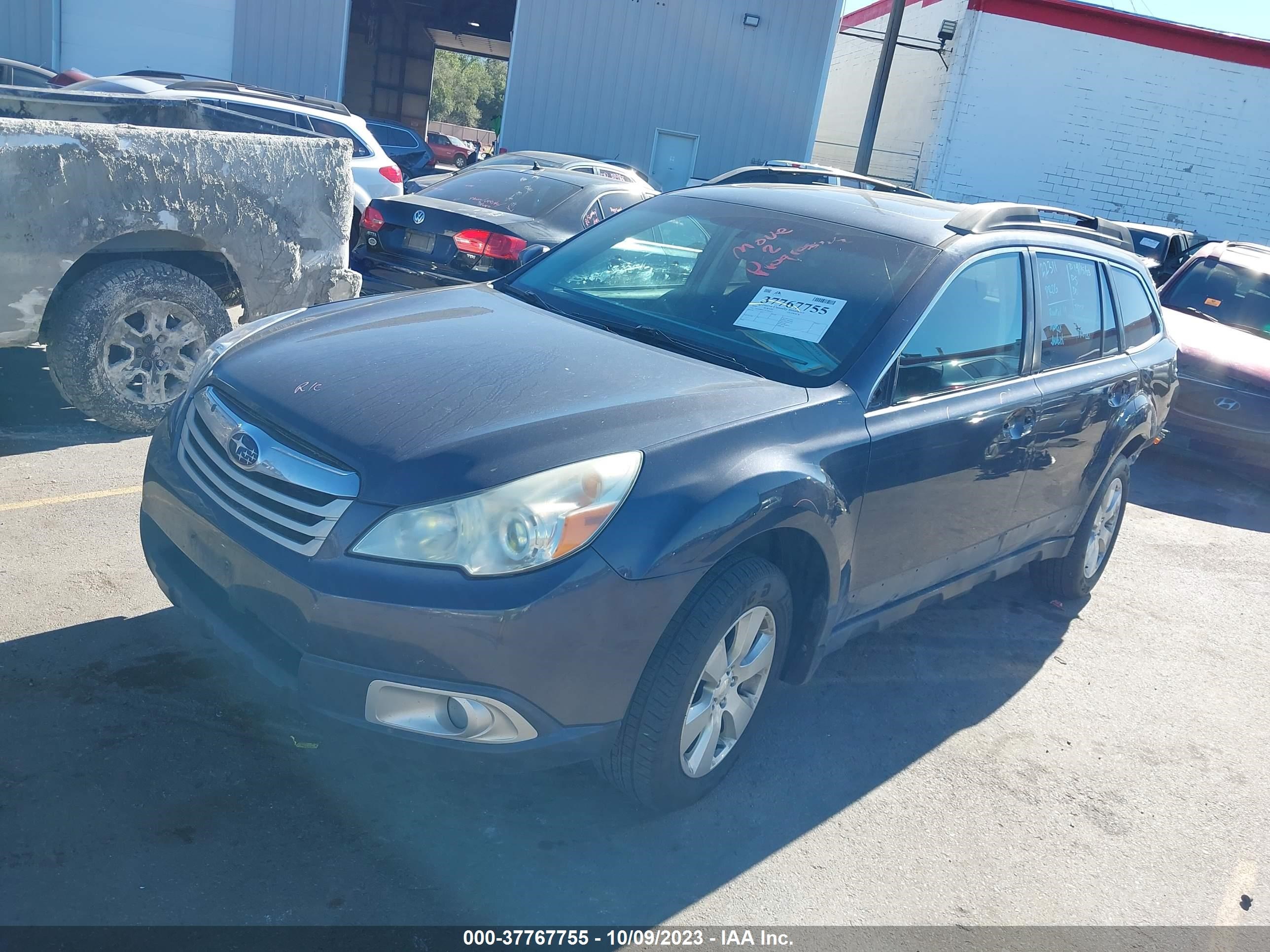 Photo 1 VIN: 4S4BRBGC3A3383471 - SUBARU OUTBACK 