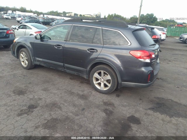 Photo 2 VIN: 4S4BRBGC3D3227077 - SUBARU OUTBACK 