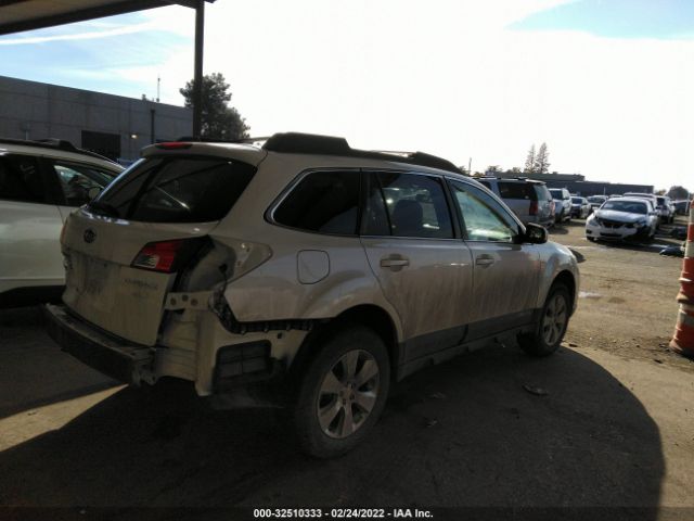 Photo 3 VIN: 4S4BRBGC5C3303106 - SUBARU OUTBACK 