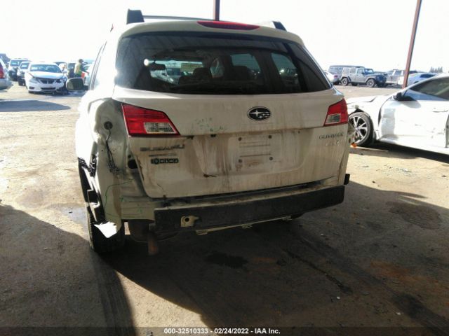 Photo 5 VIN: 4S4BRBGC5C3303106 - SUBARU OUTBACK 