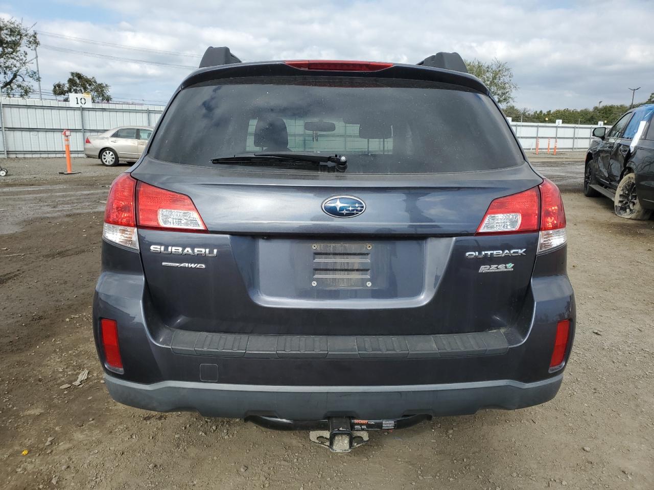 Photo 5 VIN: 4S4BRBGC5D3296045 - SUBARU OUTBACK 