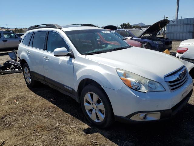 Photo 3 VIN: 4S4BRBGC7B3377433 - SUBARU OUTBACK 