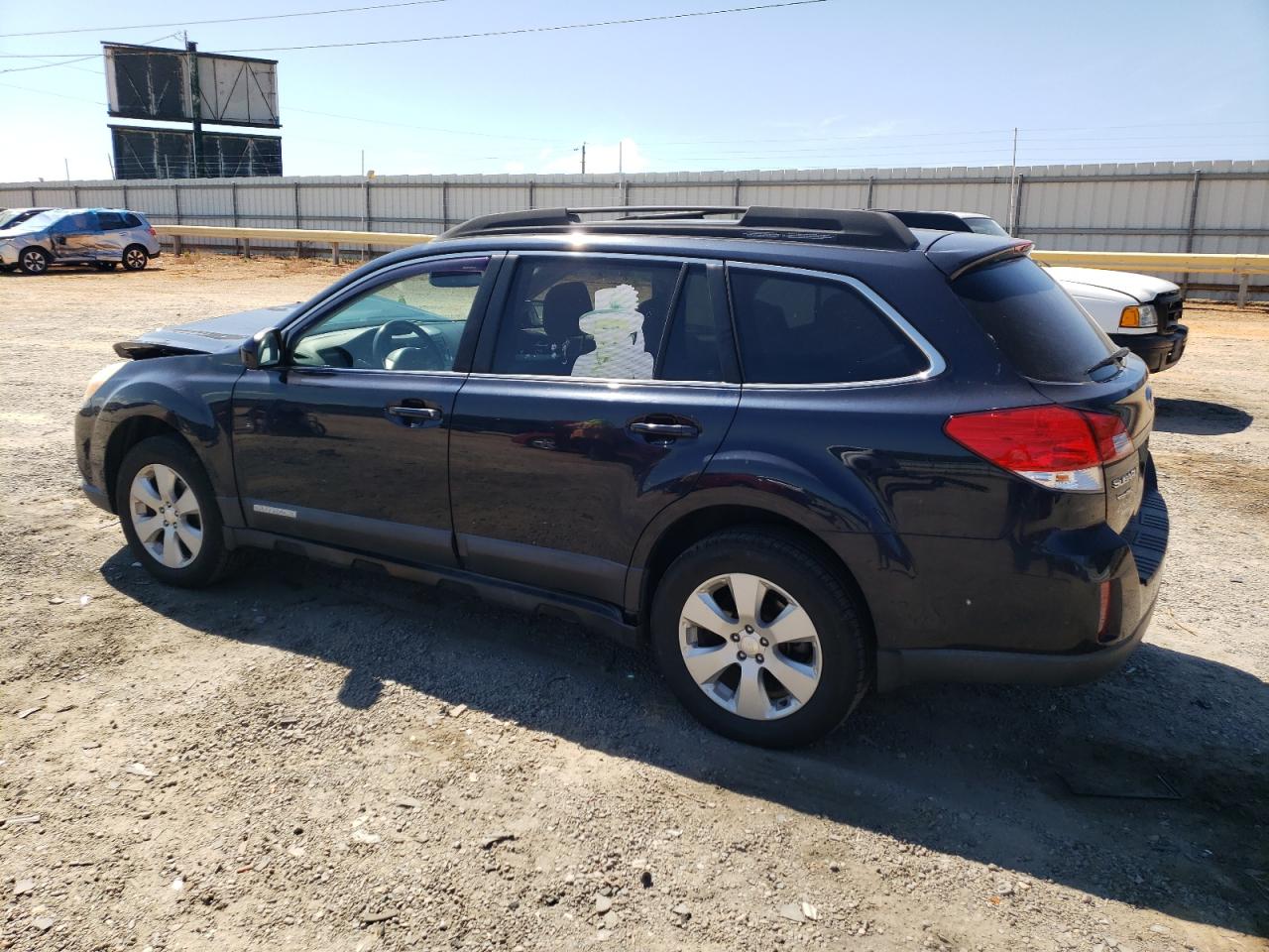 Photo 1 VIN: 4S4BRBGC7C3235083 - SUBARU OUTBACK 