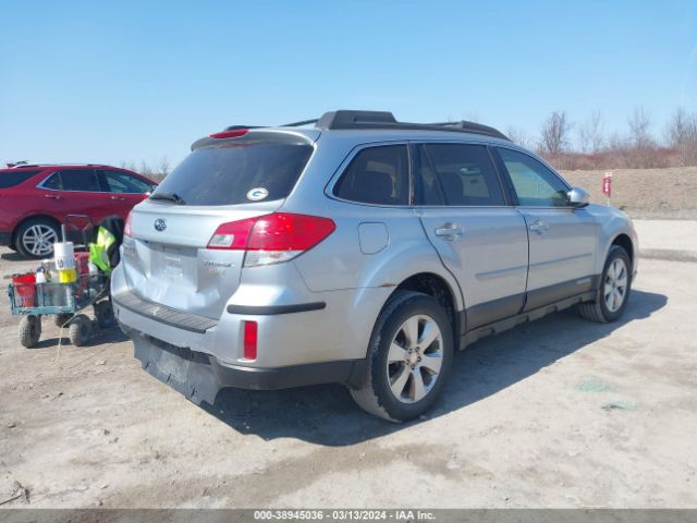 Photo 3 VIN: 4S4BRBGC7C3250585 - SUBARU OUTBACK 