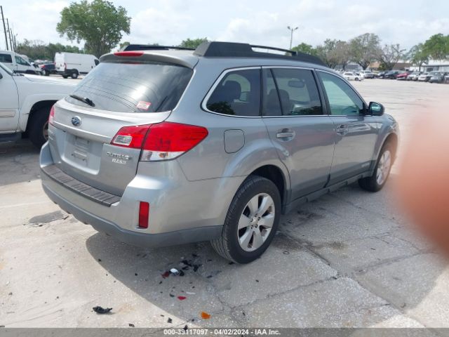 Photo 3 VIN: 4S4BRBGC9B3322742 - SUBARU OUTBACK 