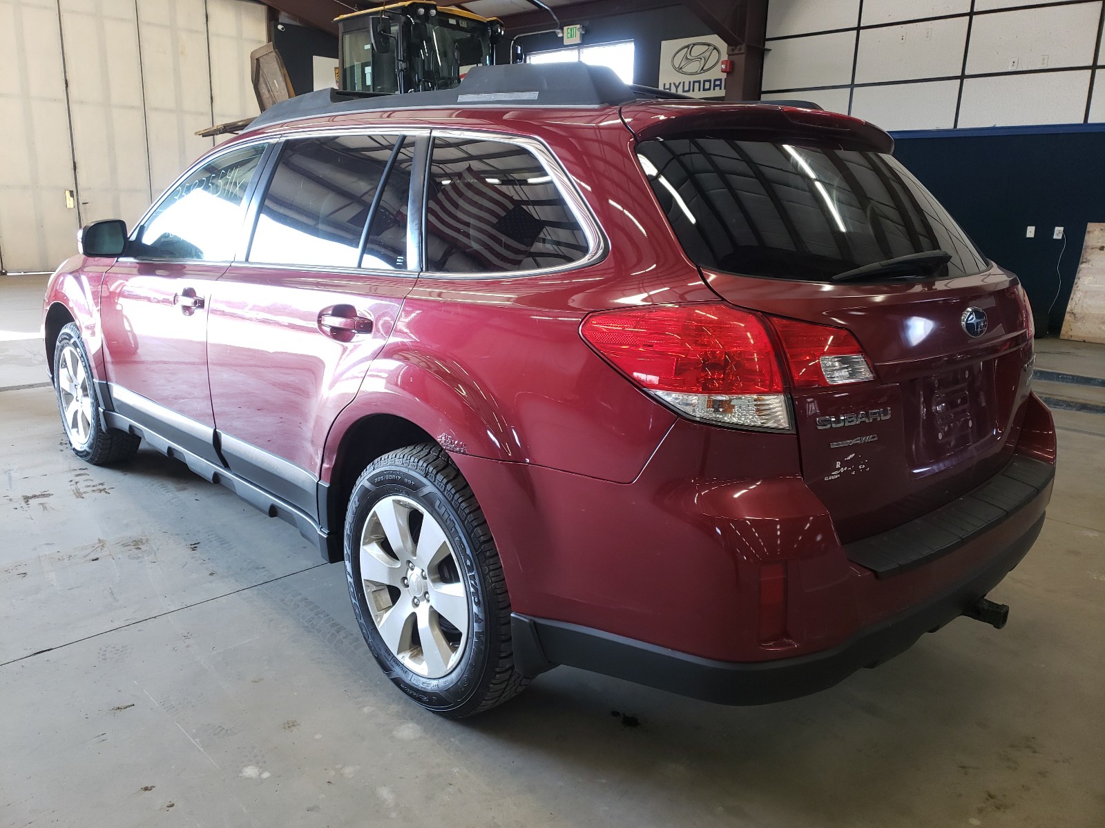 Photo 2 VIN: 4S4BRBGC9B3399241 - SUBARU OUTBACK 2. 