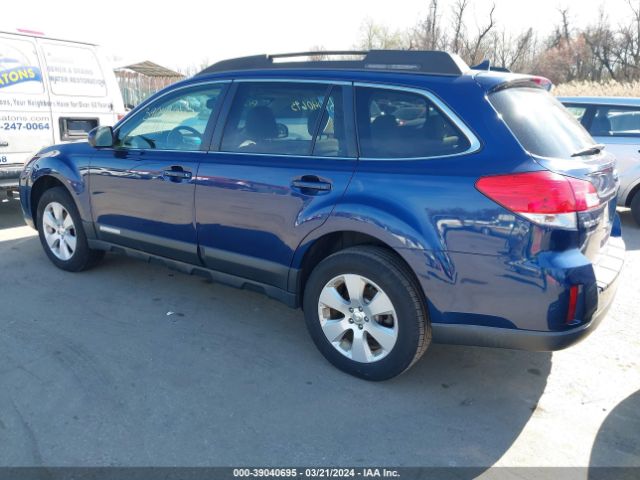 Photo 2 VIN: 4S4BRBHC8B3398841 - SUBARU OUTBACK 