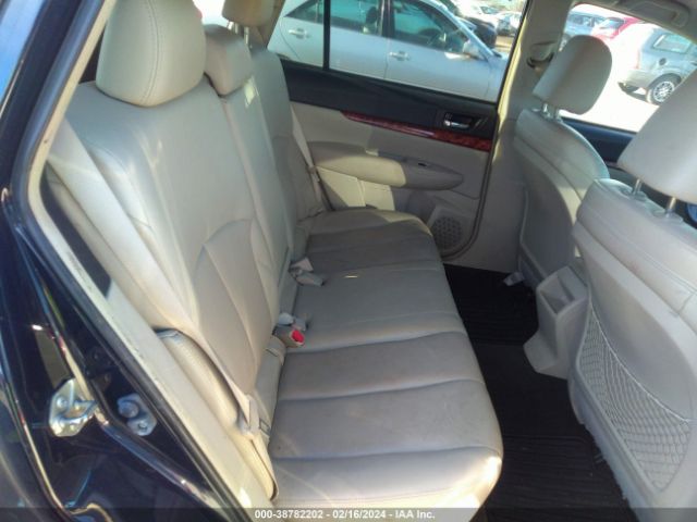 Photo 7 VIN: 4S4BRBJC0C3215914 - SUBARU OUTBACK 