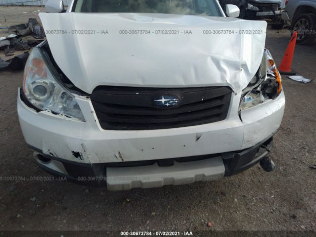 Photo 5 VIN: 4S4BRBJC5B3369341 - SUBARU OUTBACK 