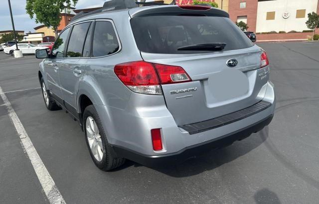 Photo 2 VIN: 4S4BRBJC7C3300720 - SUBARU OUTBACK 2. 