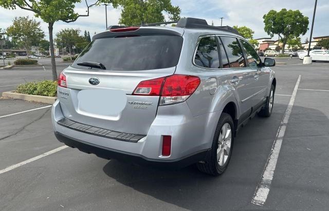 Photo 3 VIN: 4S4BRBJC7C3300720 - SUBARU OUTBACK 2. 