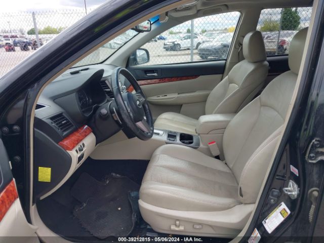 Photo 4 VIN: 4S4BRBKC0A3379644 - SUBARU OUTBACK 