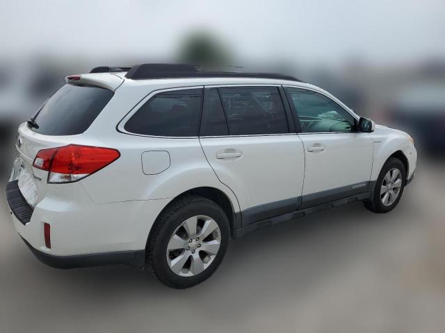 Photo 2 VIN: 4S4BRBKC0B3314133 - SUBARU OUTBACK 