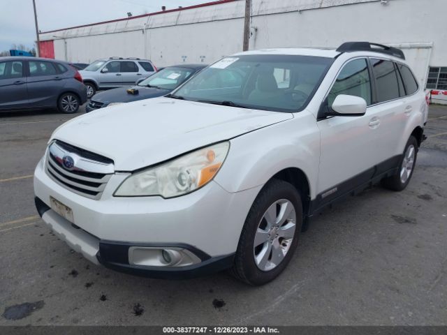 Photo 1 VIN: 4S4BRBKC0B3393383 - SUBARU OUTBACK 