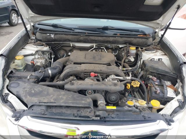 Photo 9 VIN: 4S4BRBKC0B3393383 - SUBARU OUTBACK 