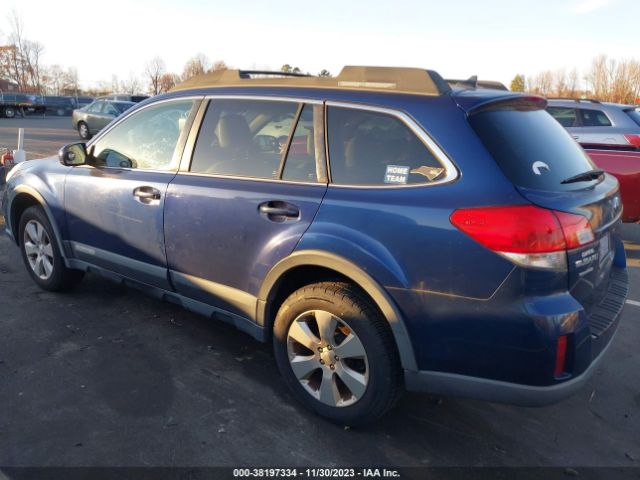 Photo 2 VIN: 4S4BRBKC0B3404558 - SUBARU OUTBACK 