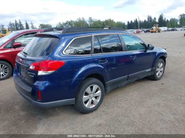 Photo 3 VIN: 4S4BRBKC0B3417147 - SUBARU OUTBACK 