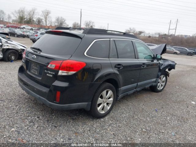 Photo 3 VIN: 4S4BRBKC1B3365348 - SUBARU OUTBACK 