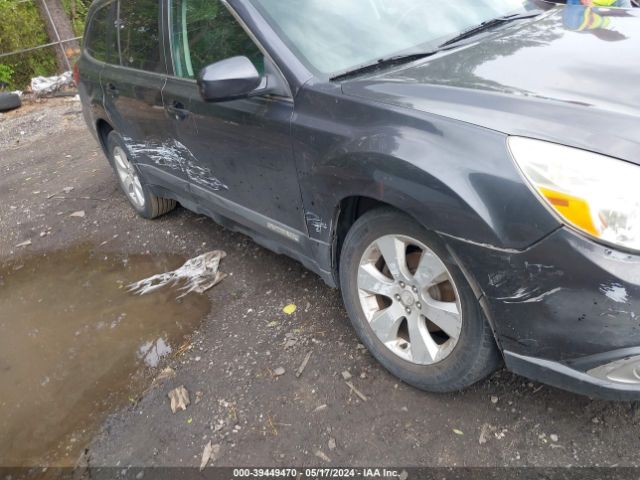 Photo 5 VIN: 4S4BRBKC2B3327045 - SUBARU OUTBACK 