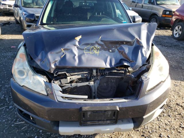 Photo 8 VIN: 4S4BRBKC2B3334920 - SUBARU OUTBACK 2. 