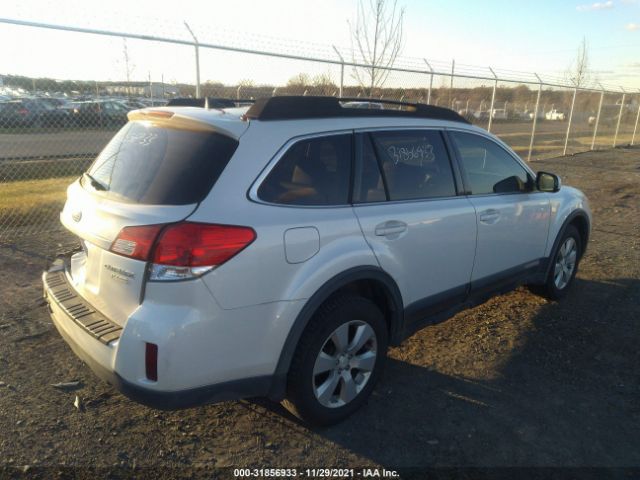 Photo 3 VIN: 4S4BRBKC2B3408708 - SUBARU OUTBACK 