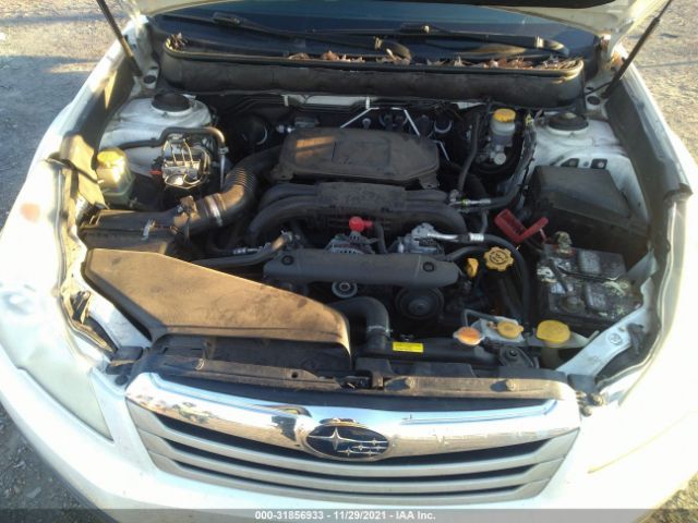 Photo 9 VIN: 4S4BRBKC2B3408708 - SUBARU OUTBACK 