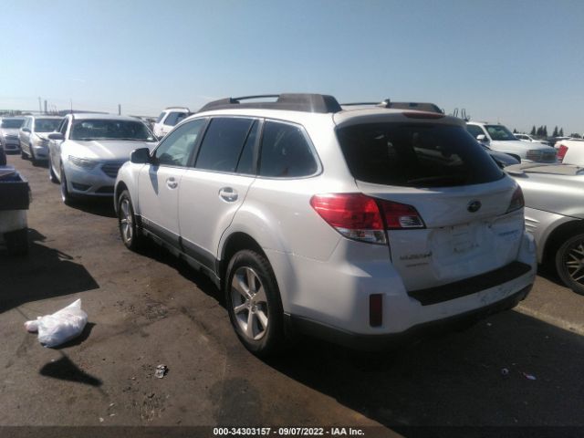 Photo 2 VIN: 4S4BRBKC2D3237462 - SUBARU OUTBACK 