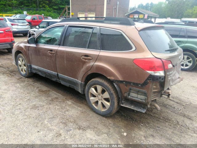 Photo 2 VIN: 4S4BRBKC4B3312451 - SUBARU OUTBACK 