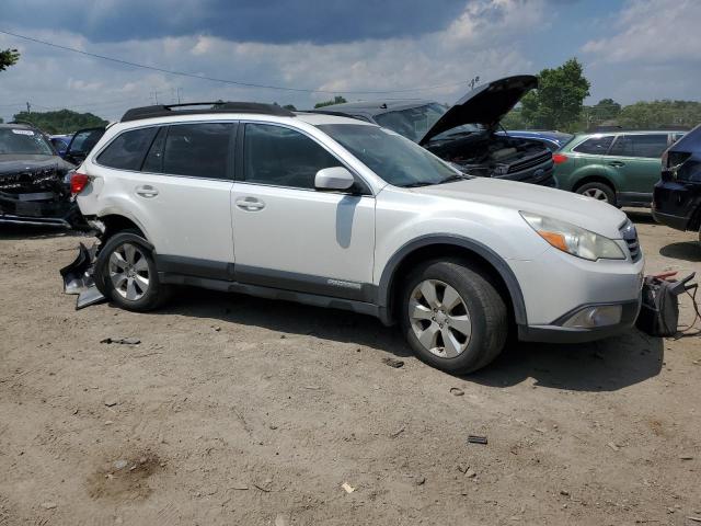 Photo 3 VIN: 4S4BRBKC4B3338757 - SUBARU OUTBACK 