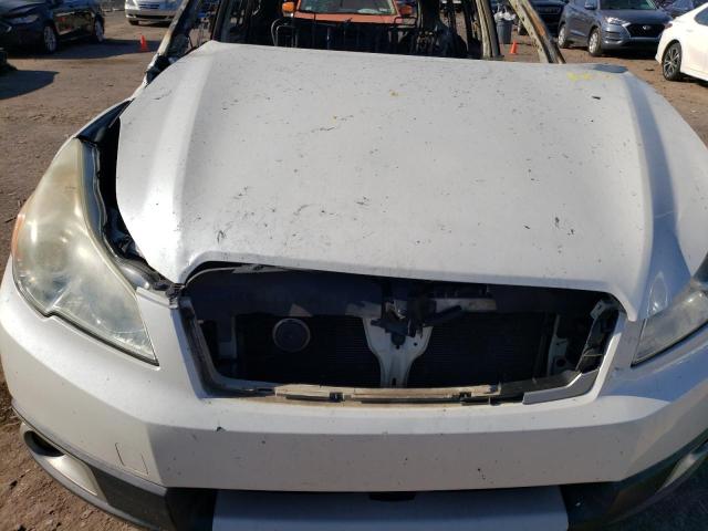 Photo 10 VIN: 4S4BRBKC4B3446487 - SUBARU OUTBACK 