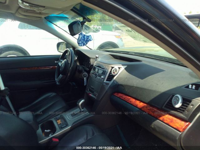 Photo 4 VIN: 4S4BRBKC5B3354367 - SUBARU OUTBACK 