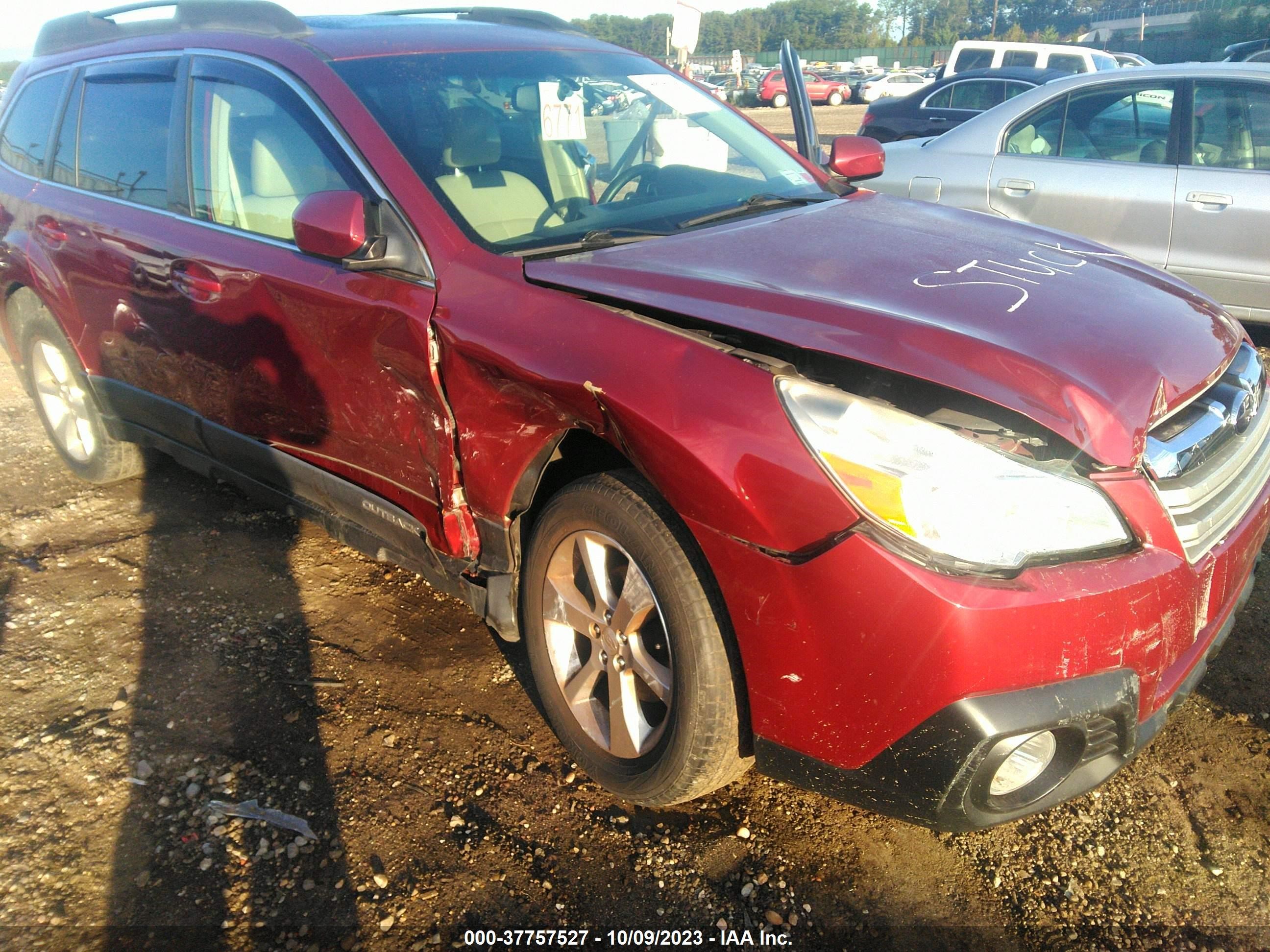 Photo 5 VIN: 4S4BRBKC5D3318634 - SUBARU OUTBACK 