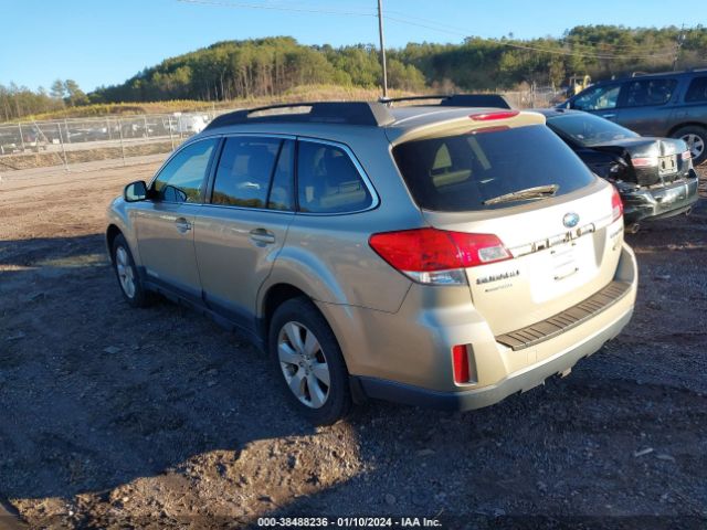 Photo 2 VIN: 4S4BRBKC6A3327483 - SUBARU OUTBACK 