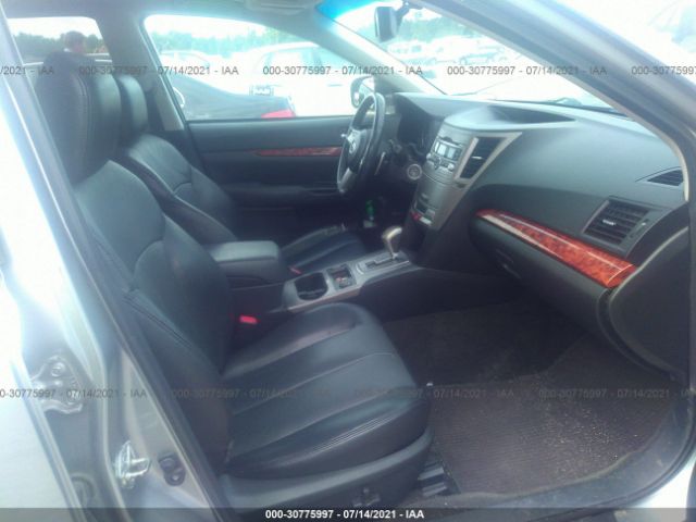 Photo 4 VIN: 4S4BRBKC6B3433126 - SUBARU OUTBACK 