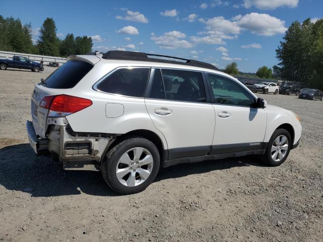 Photo 2 VIN: 4S4BRBKC7B3408834 - SUBARU OUTBACK 