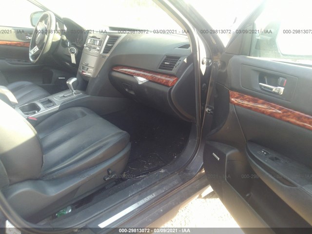 Photo 4 VIN: 4S4BRBKC8B3401133 - SUBARU OUTBACK 