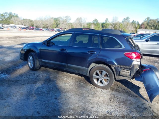 Photo 2 VIN: 4S4BRBKC8E3227939 - SUBARU OUTBACK 