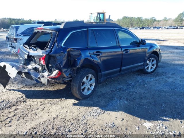 Photo 3 VIN: 4S4BRBKC8E3227939 - SUBARU OUTBACK 